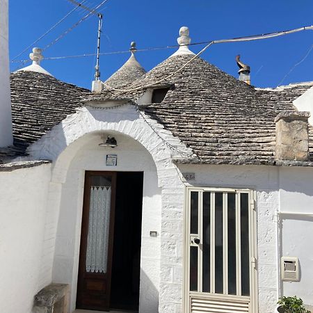 A Due Passi Dal Centro - Trullo Alberobello Exterior foto